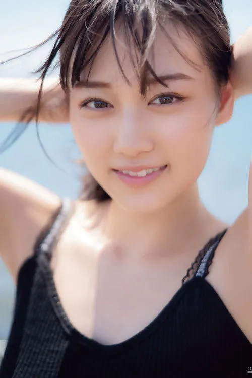 Rika Hoshizaki