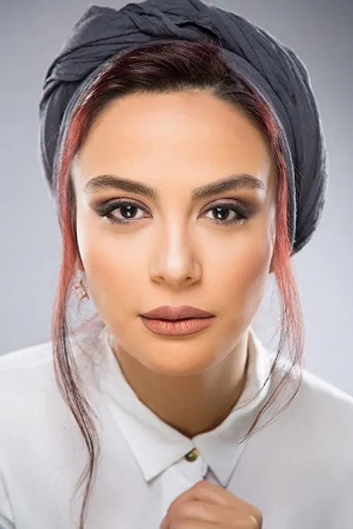 Maral Farjad photo