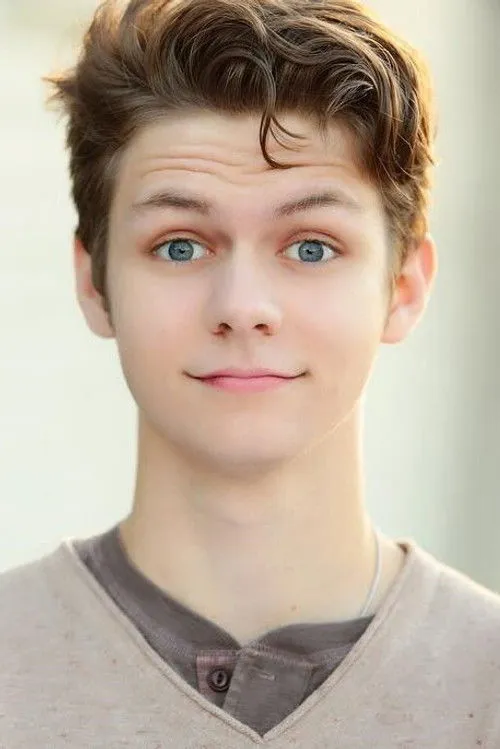 Ty Simpkins photo