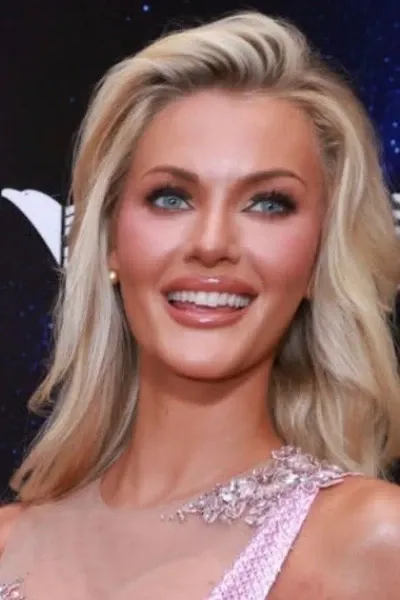 Victoria Kjær Theilvig photo