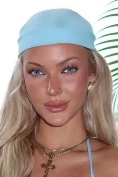 Victoria Kjær Theilvig photo