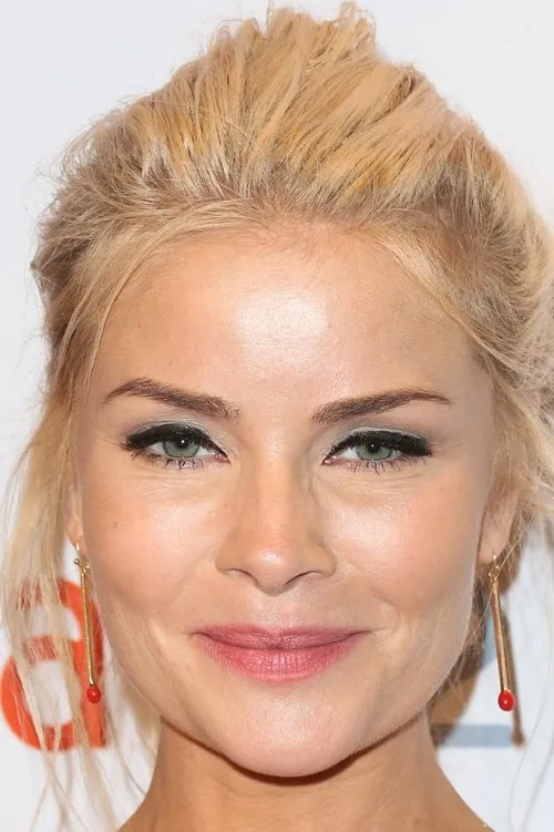 Anita Briem photo