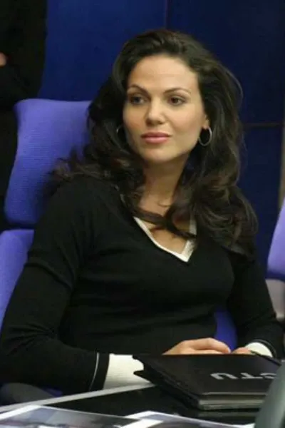 Lana Parilla photo