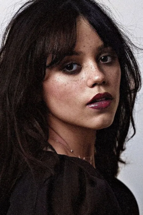 Jenna Ortega photo