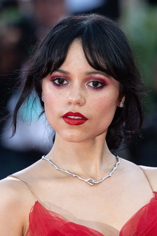 Jenna Ortega photo
