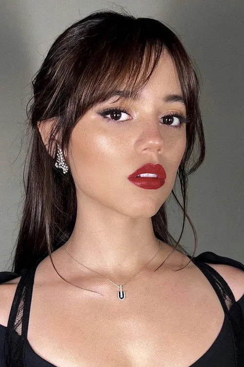 Jenna Ortega photo