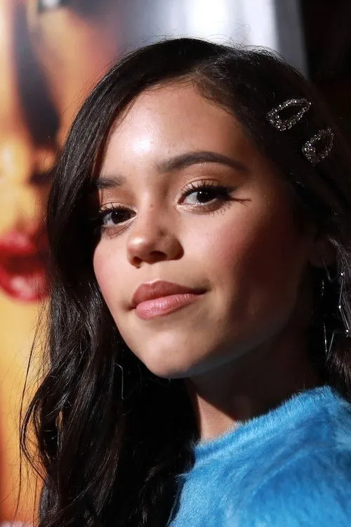 Jenna Ortega photo