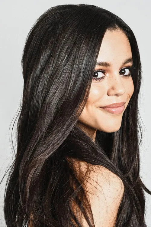 Jenna Ortega photo