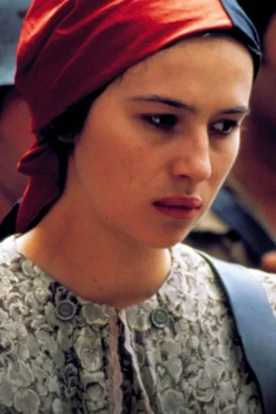 Ariadna Gil photo