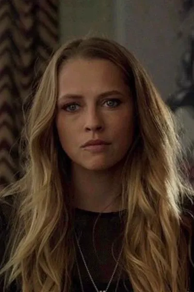 Rebecca (Lights Out)