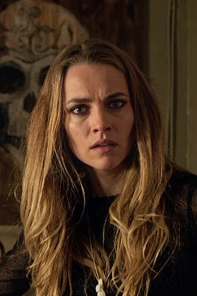Rebecca (Lights Out) photo