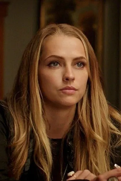 Rebecca (Lights Out) photo