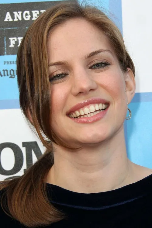 Anna Chlumsky photo