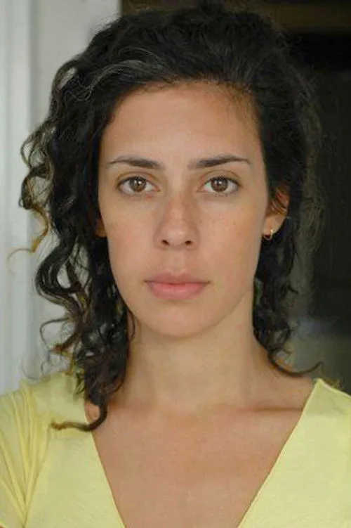 Roberta Colindrez photo