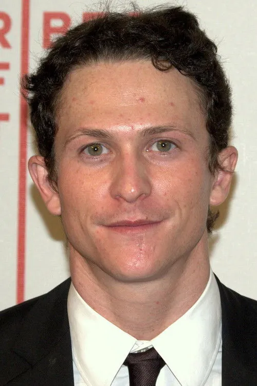 Jonathan Tucker photo