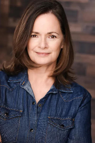 Stacy Edwards photo
