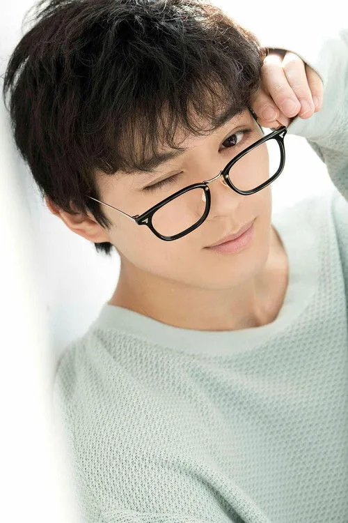 Mackenyu photo