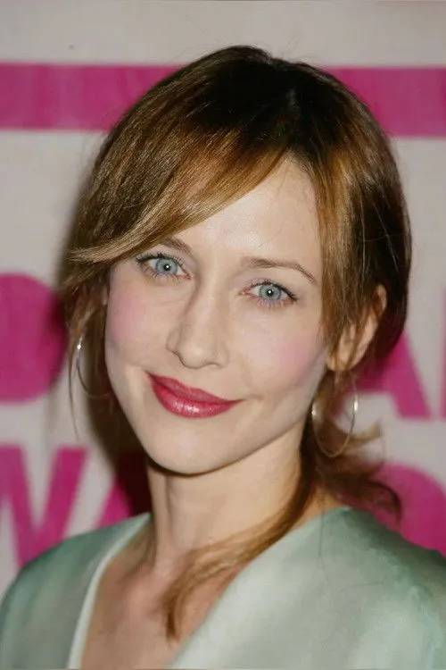 Vera Farmiga photo