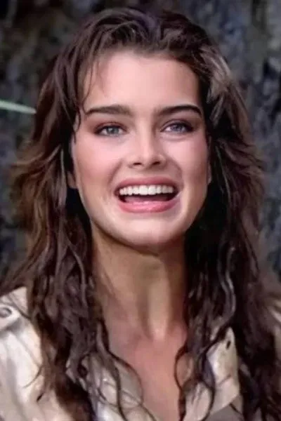 Brooke Shields photo