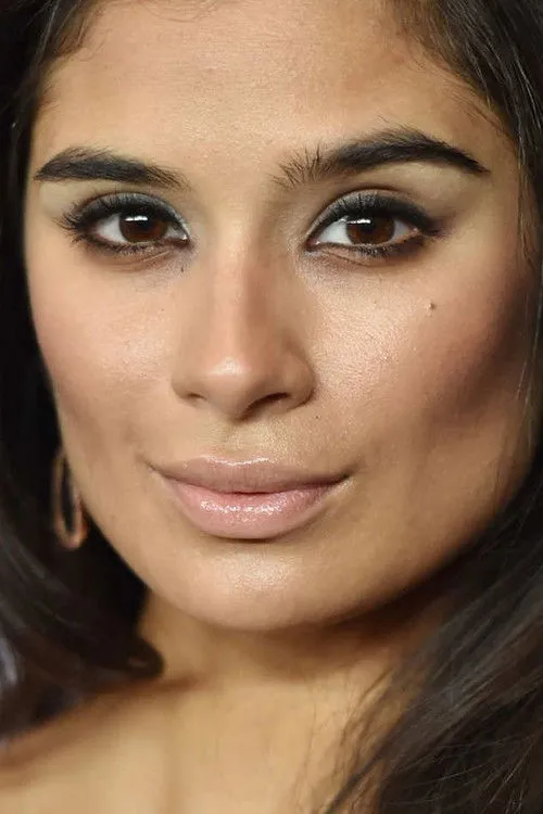 Diane Guerrero photo