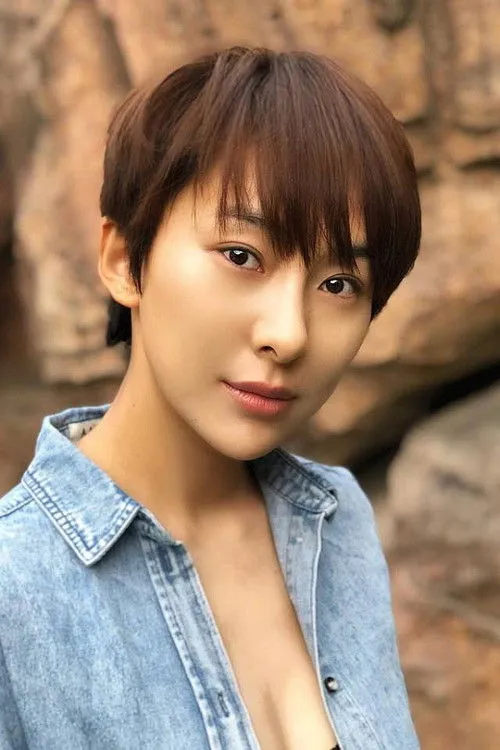 Lily Ji photo
