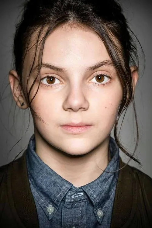 Dafne Keen photo