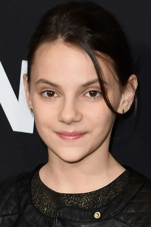 Dafne Keen photo