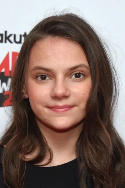 Dafne Keen photo