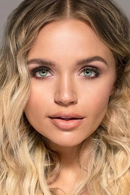 Veronika Dash photo