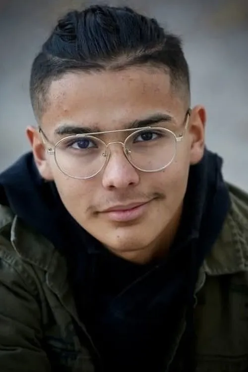 Ian Posada photo