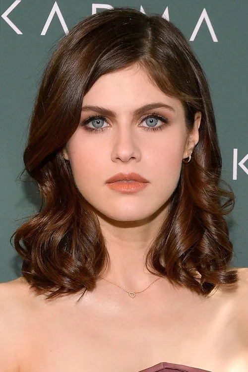 Alexandra Daddario photo