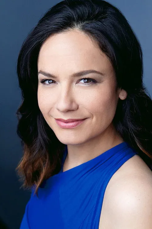 Sarah Podemski photo