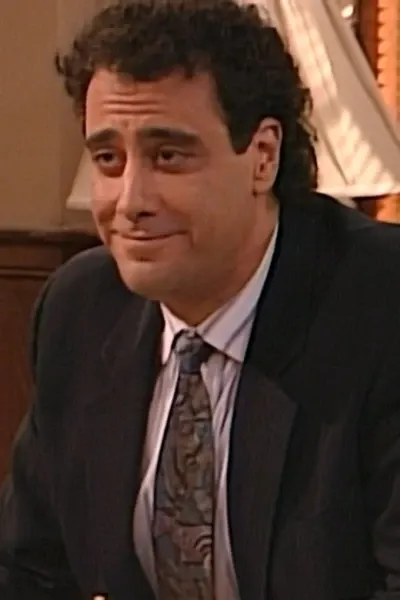 Brad Garrett photo