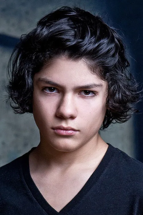 Lucius Hoyos photo