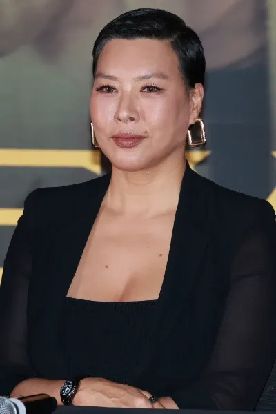 Jung Young-Joo photo