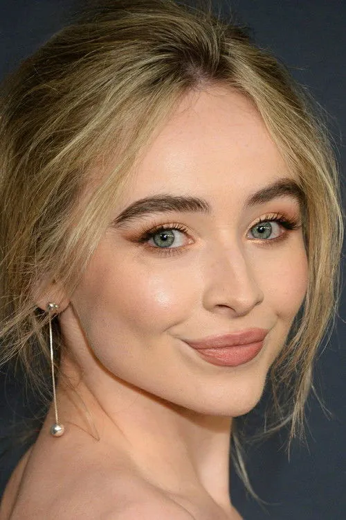 Sabrina Carpenter photo