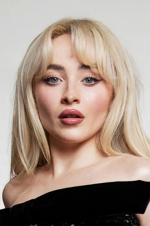 Sabrina Carpenter photo