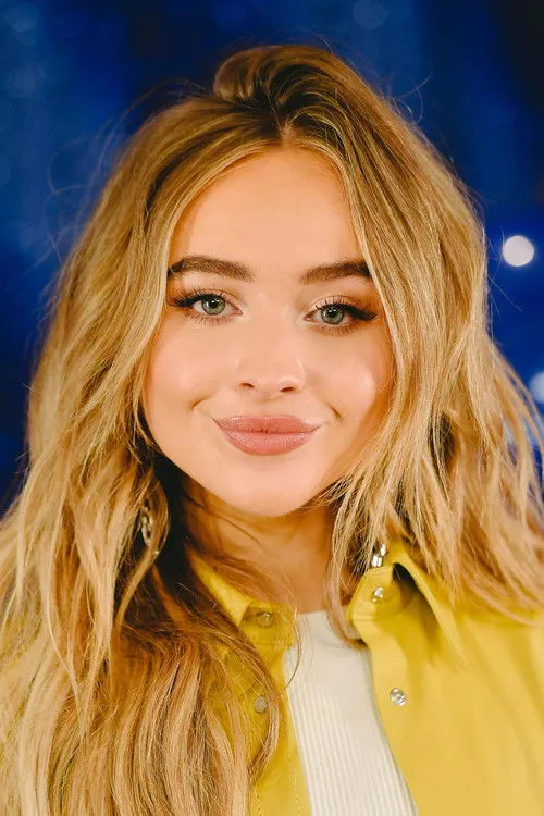 Sabrina Carpenter photo