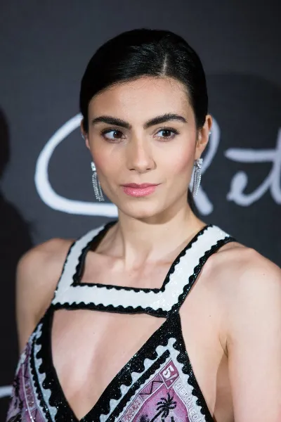 Aiysha Hart photo