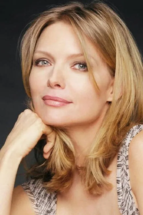 Michelle Pfeiffer photo