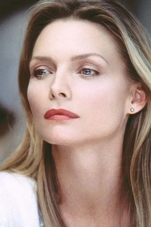 Michelle Pfeiffer photo