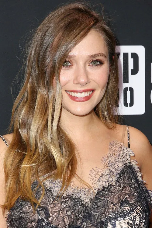 Elizabeth Olsen photo