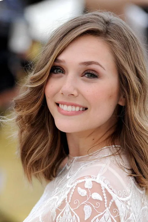 Elizabeth Olsen photo