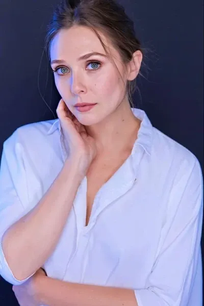 Elizabeth Olsen photo