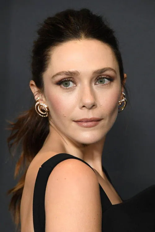 Elizabeth Olsen photo