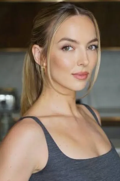 Jodie Comer photo