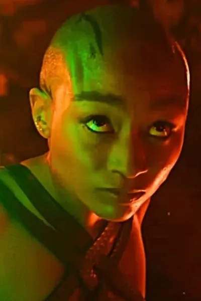 Tati Gabrielle photo