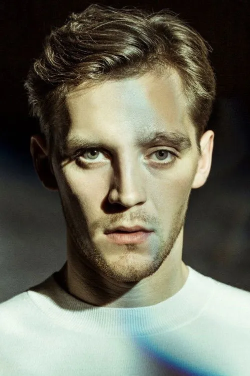 Jonas Nay photo