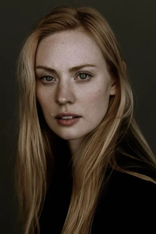 Deborah Ann Woll photo