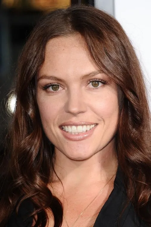 Agnes Bruckner photo